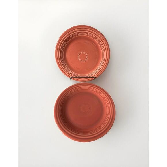 EUC (2) Fiesta 10 1/4” Rose Pink Dinner Plates FiestaWare Retired Vintage Plate - Picture 1 of 6